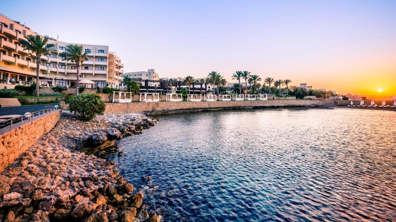 Vuni Palace Luxury Resort & Beach & Casino Kyrenia (Northern Cyprus) Exterior photo