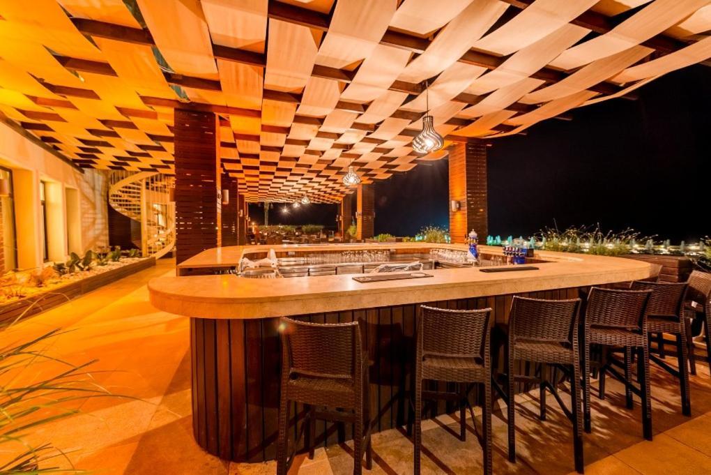 Vuni Palace Luxury Resort & Beach & Casino Kyrenia (Northern Cyprus) Exterior photo