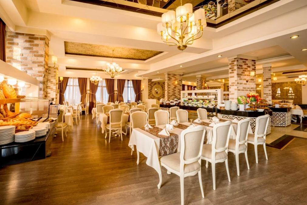Vuni Palace Luxury Resort & Beach & Casino Kyrenia (Northern Cyprus) Exterior photo