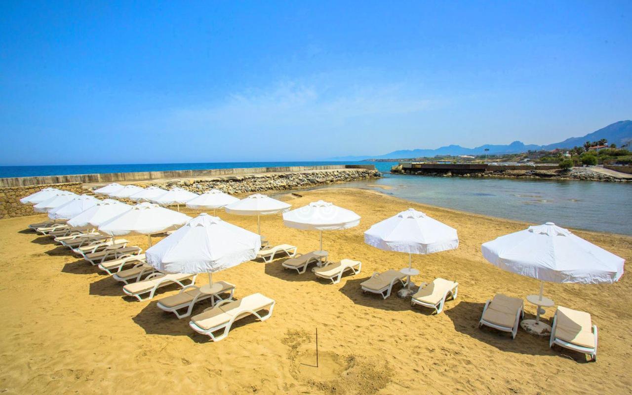Vuni Palace Luxury Resort & Beach & Casino Kyrenia (Northern Cyprus) Exterior photo