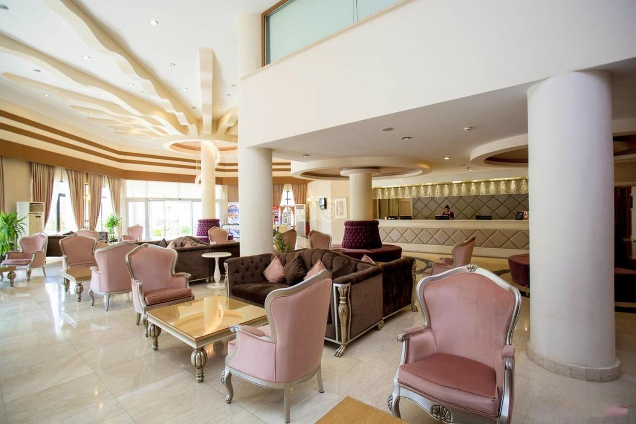 Vuni Palace Luxury Resort & Beach & Casino Kyrenia (Northern Cyprus) Exterior photo